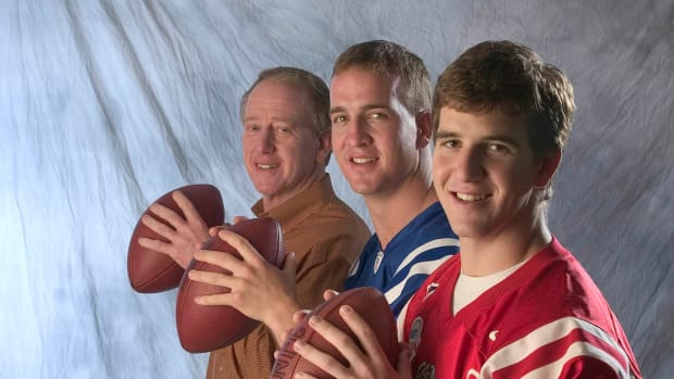 peyton-eli-archie.jpg